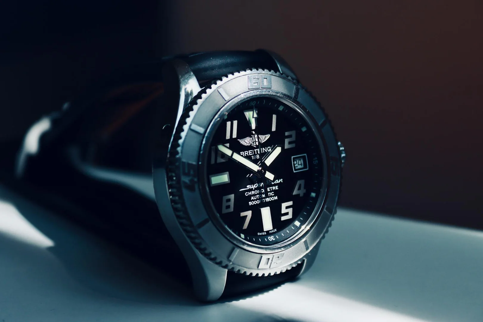 Breitling in Krise, Chef auf Tauchstation