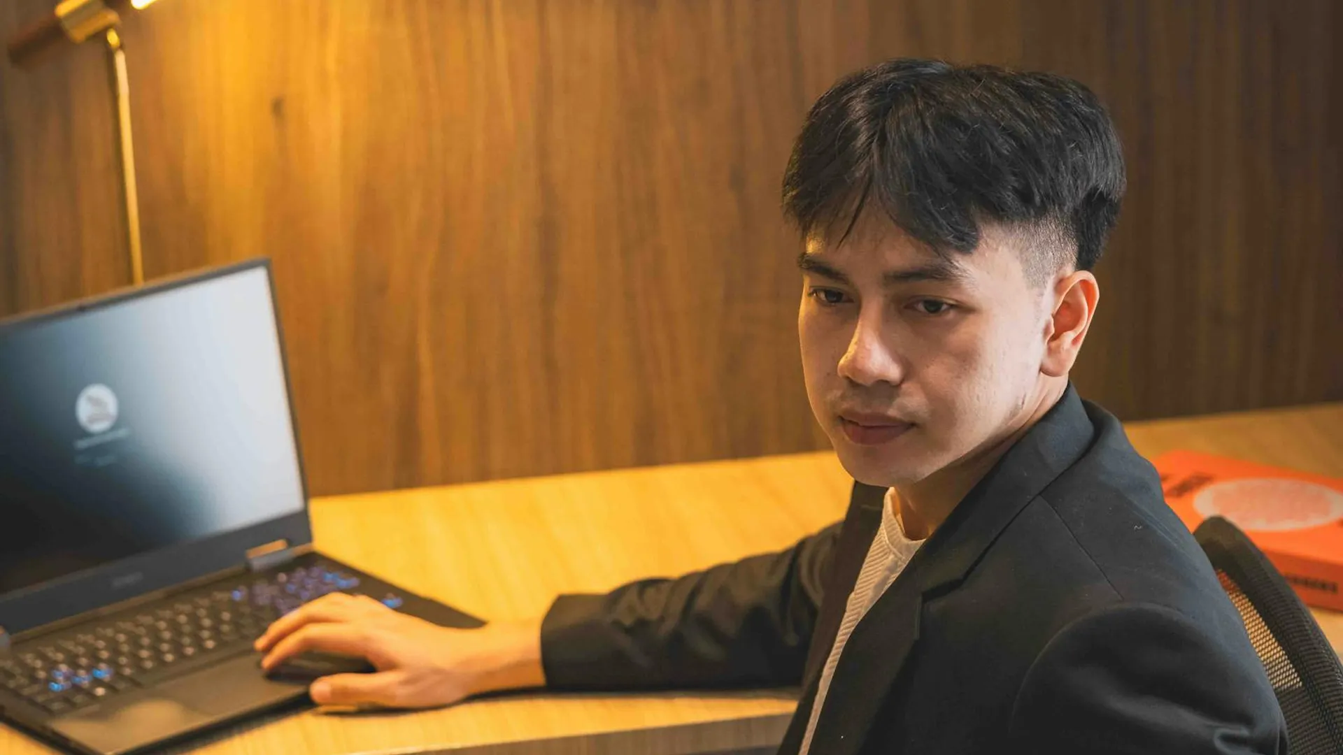 Claude for Business Swiss Review 2025: Der beste LLM für FINMA-Dokumentenanalyse (Score 82/100)