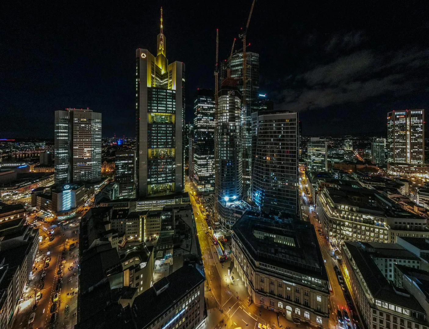Orcel erhält grünes Licht für Commerzbank-Angriff
